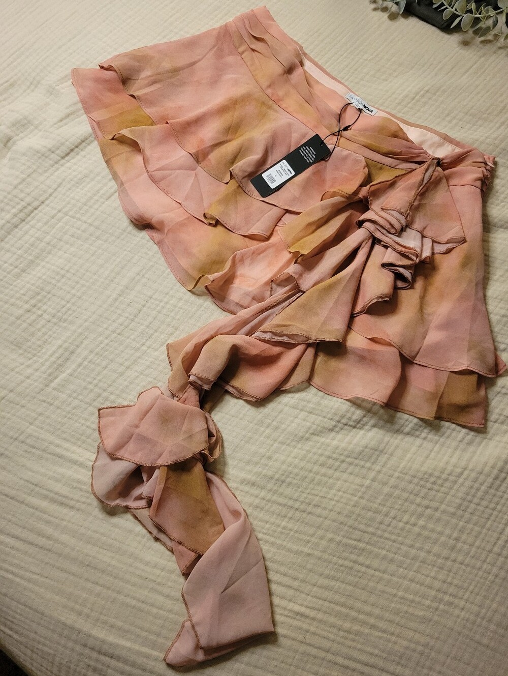 NWT Fashion Nova Pink & Peach Ruffle Tie Waist Mini Skirt